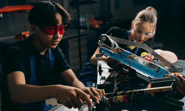 Optimoi Työnkulkusi: Koneoppimisratkaisut Virtaviivaistettuihin Toimintoihin